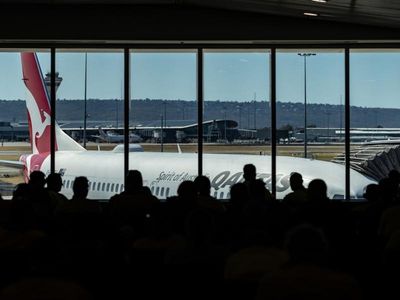 WA border reprieve looms, 13 new cases