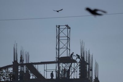 India budget leans on infrastructure to spur economic growth