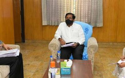 T.N. Election Commissioner chairs meeting with Health Secretary