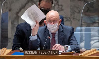 First Thing: Moscow warns Ukraine may ‘destroy itself’