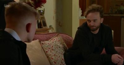 Coronation Street fans spot soap first in emotional Max and David scenes before working out what's next