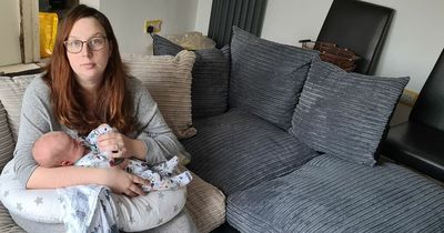 Mum fumes as Argos delivers £500 mismatched 'frankensofa' in different colours
