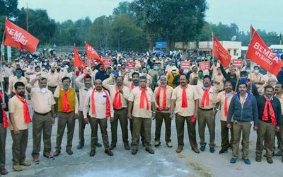 BEML employees protest privatisation move