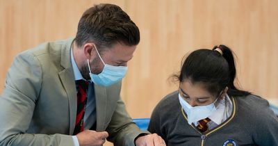 Leeds teachers to be offered cash bonuses to stay at underperforming schools