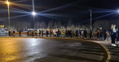 Hero Edinburgh nurses have to 'queue in dark' for bus despite car park 'lying empty'