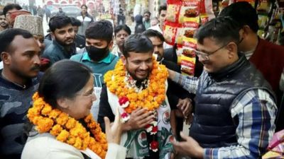 Uttar Pradesh: Youth throws ‘ink’ on Congress star campaigner Kanhaiya Kumar