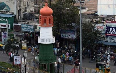 Jinnah Tower painted in tricolour
