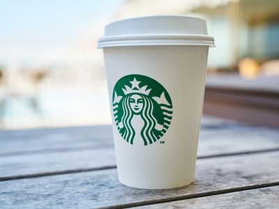 Starbucks Appears Sleepy Heading Into Earnings: Will The Stock's Reaction Jolt Investors?