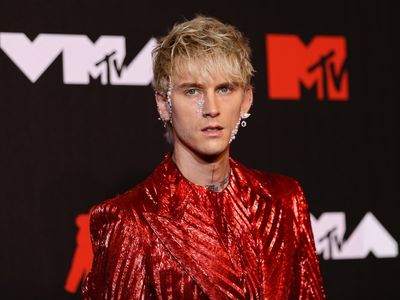 Machine Gun Kelly faces criticism over ‘repulsive’ Kendall Jenner comments in resurfaced interview