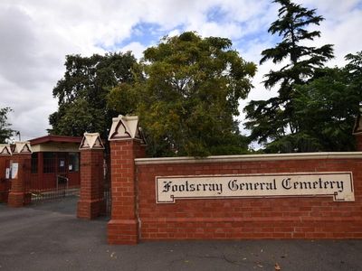 Body parts stolen from Melbourne cemetery