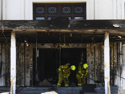 Man bailed over Old Parliament fire