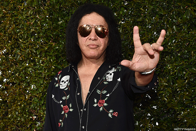 Gene Simmons to Take Crypto to KISS Vegas Mansion Goodbye