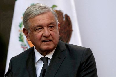 Pemex vote draws old political machinery closer to Mexican president