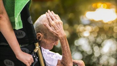 Queensland elder abuse helpline records almost 32pc increase in reports