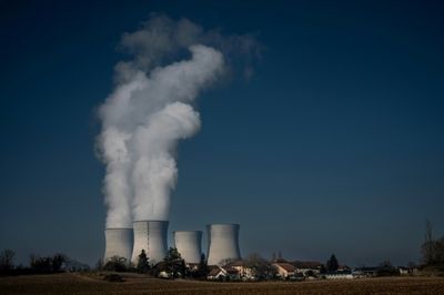 EU presses on with green label for gas, nuclear