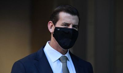 Ben Roberts-Smith executed unarmed Afghan civilian on ground, serving SAS soldier tells court