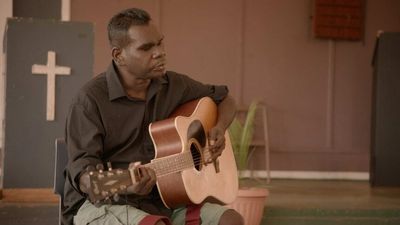 Gurrumul Yunupingu estate bid withdrawn as NT public trustee takes control — for now