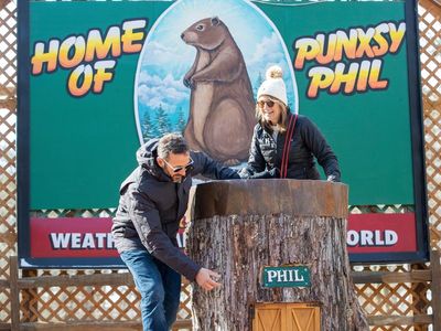 Punxsutawney Phil prepares to make Groundhog Day prediction