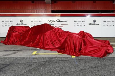 Alfa Romeo to formally unveil C42 F1 car after first pre-season test