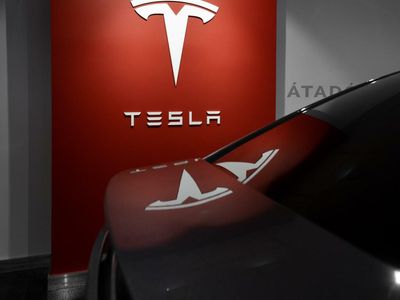 Why Analyst Sees Latest Tesla Recall As A 'Positive' For The EV Maker