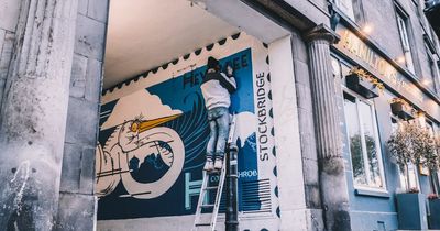 Incredible hand-painted Edinburgh mural appears on the side of local pub
