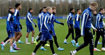 4 things spotted in Everton training as new signings feature and Leighton Baines decision made