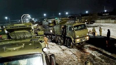 Russia's potential invasion of Ukraine has been years in the making. Here's how an armed conflict could play out