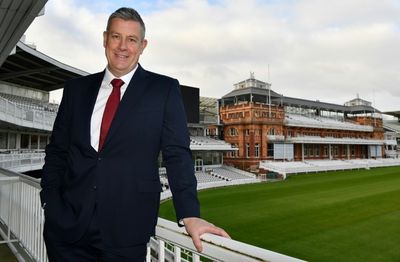 England axe managing director Giles after Ashes flop