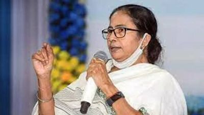National anthem disrespect case: Mumbai court summons Didi