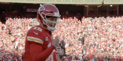 Mic’d-up video shows what Patrick Mahomes told Andy Reid ahead of failed play before half