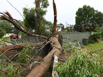 Qld storms trigger hospital evacuation