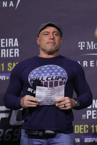 'Science Vs' podcast host calls Spotify's support of Joe Rogan 'a slap in the face'