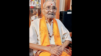 Bengaluru: Centenarian survives heart attack, celebrates 103rd birthday