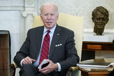 Tesla, who? Biden can’t bring himself to say it, irking Musk