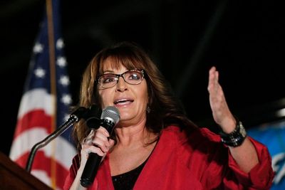 Palin to resume court battle with Times after COVID illness