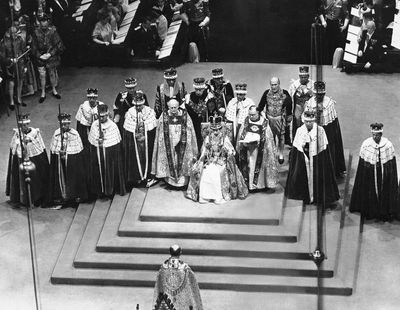 Platinum Jubilee: Queen's reign marks 70 years of change