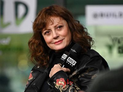 Susan Sarandon shares message comparing recent NYPD funeral to ‘fascism’