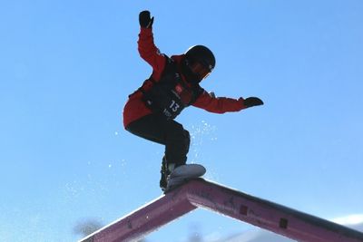 Japanese snowboarder Yoshika suffers crash at Beijing Games