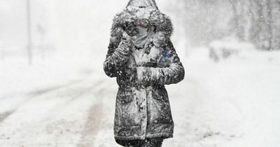 Met Office issues ice weather warning in Scotland amid 'tricky travel conditions'
