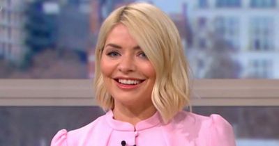 Holly Willoughby's cheeky innuendo as she returns to This Morning after Italy trip