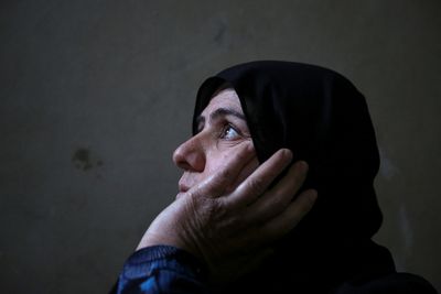 Haunted by conflict, Syrian mother tries to heal mental scars