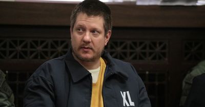 Ex-Chicago cop Jason Van Dyke released from prison for murder of Laquan McDonald — to public outcry for him to be back behind bars