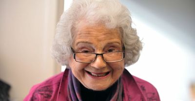 Shirley Haas, writer, reporter, raconteur,  bookstore owner, dead at 97