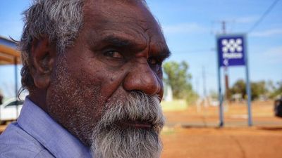 Omicron rips through remote Aboriginal communities, as leaders say governments' COVID response 'too late'