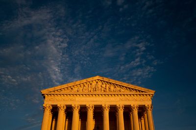 Man arrested by Capitol Police in October returns to street outside Supreme Court - Roll Call