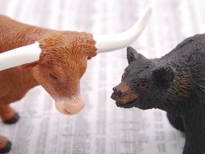 Are Bulls Or Bears Winning With Roblox Stock?