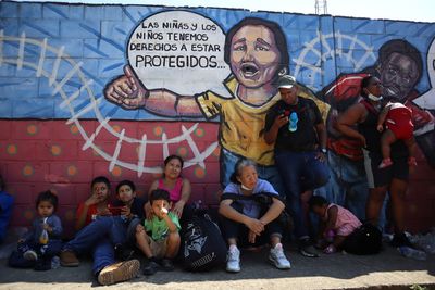 Protesting migrants in southern Mexico threaten to form new caravan