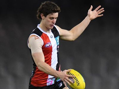Saint Coffield suffers suspected ACL tear