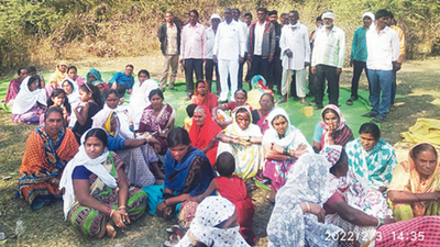 No water for 1 month, over 100 Amt villagers launch protest