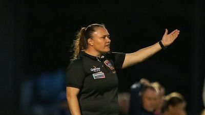 Jets shot down by Reds in hit to finals hopes